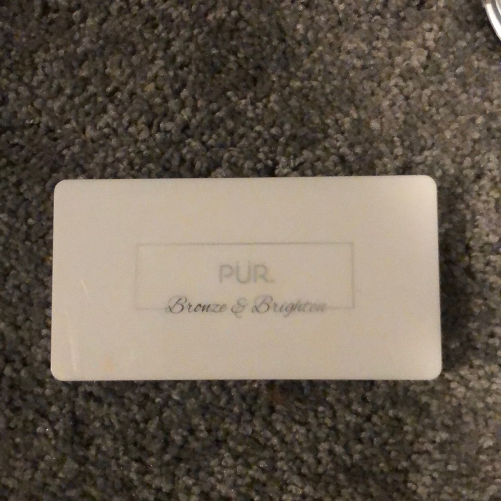 Pür highlight pallet